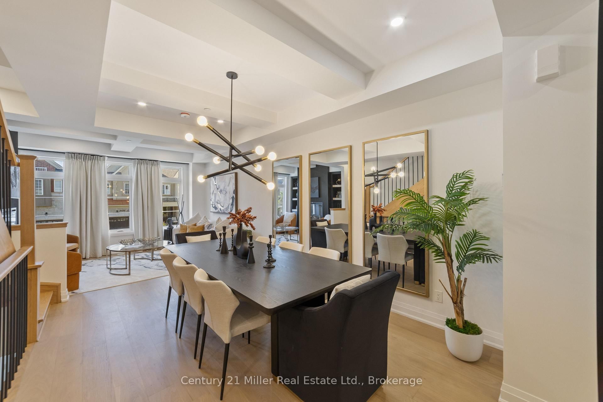 280 Melody Common, Unit 30
