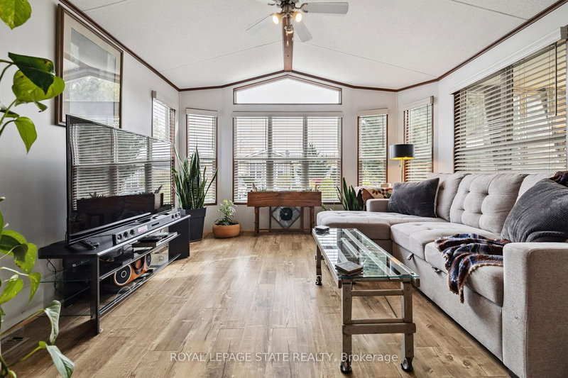 13 Spruce - 4449 Milburough Line, Burlington, L7P 0C5 | Image 2