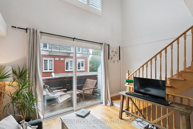 203 - 3400 Lake Shore Boulevard W