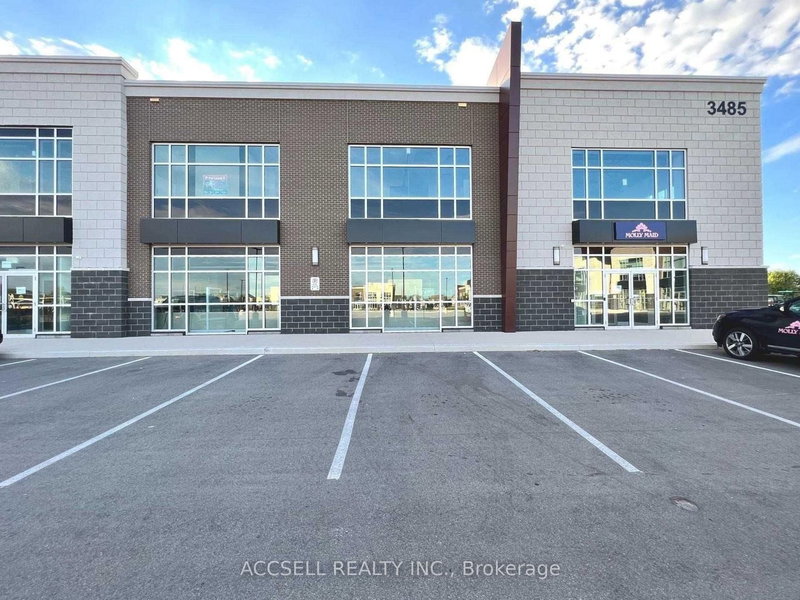 213 - 3485 Rebecca St, Oakville, L6L 6X9 | Image 2