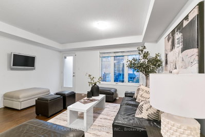 3250 Bentley Mississauga,ON L5M 0P7 — Photo 10