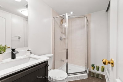 3250 Bentley Mississauga,ON L5M 0P7 — Photo 16