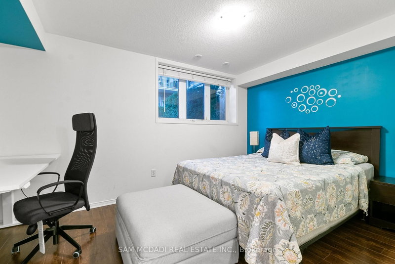 3250 Bentley Mississauga,ON L5M 0P7 — Photo 18