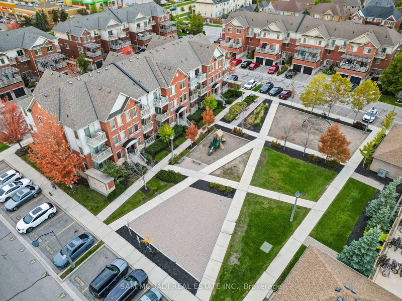 3250 Bentley Mississauga,ON L5M 0P7 — Photo 21