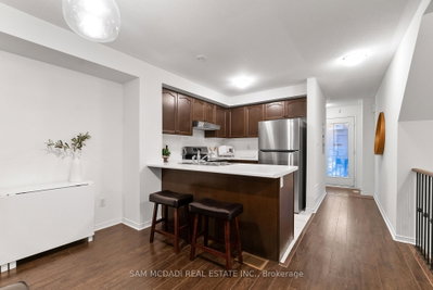 3250 Bentley Mississauga,ON L5M 0P7 — Photo 5