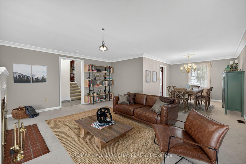 33 Mill St S, Brampton, L6Y 1S7 | Image 3