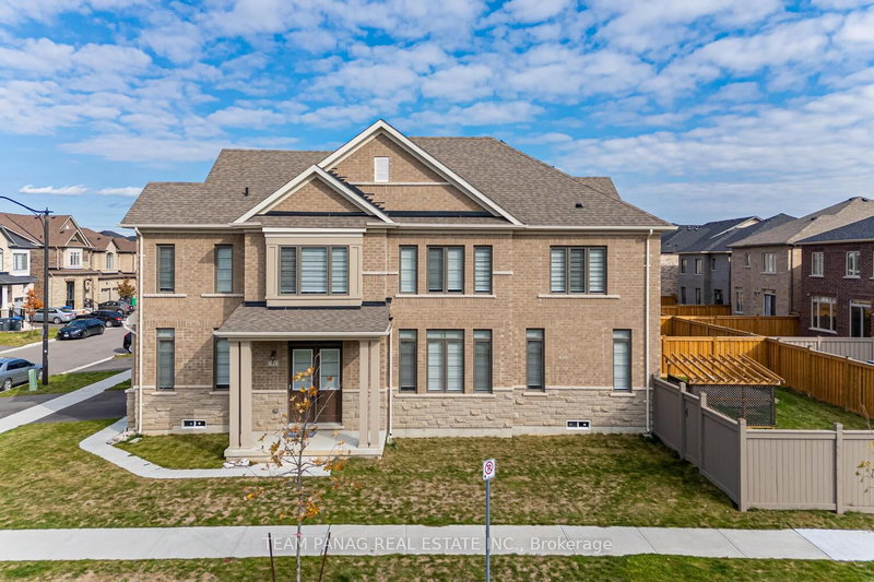 41 Peak Dr, Brampton, L6X 5S6 | Image 3