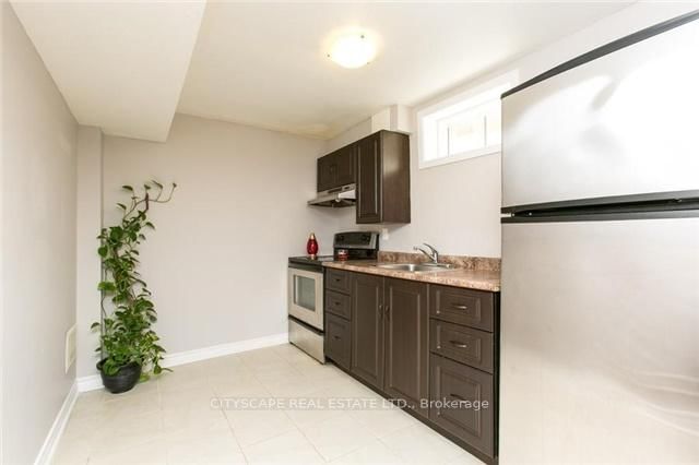 5073 Churchill Meadows