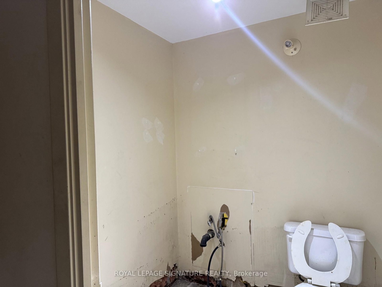 801 Dundas Street E, Unit Unit 1B - Photo 8