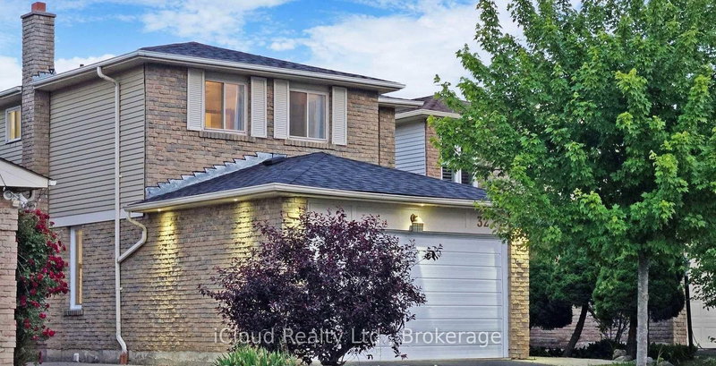 32 Dafoe Cres, Brampton, L6Y 2L2 | Image 2
