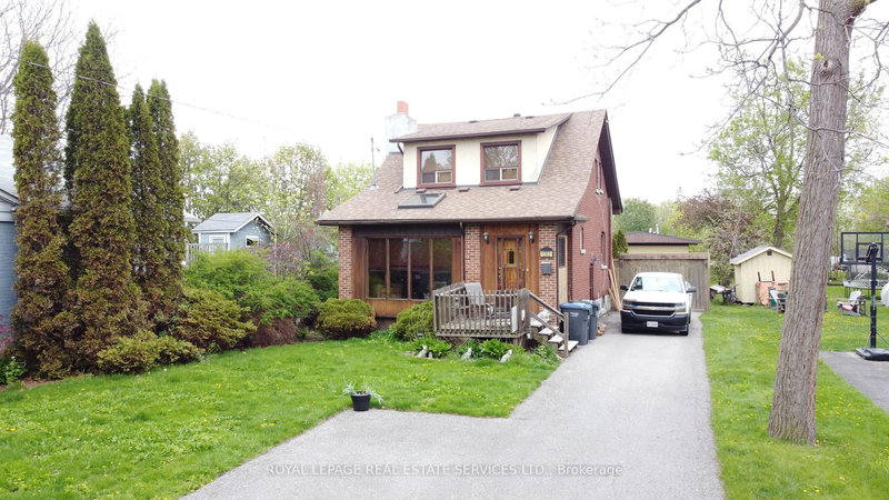 1083 Seneca Ave, Mississauga, L5G 3X4 | Image 3