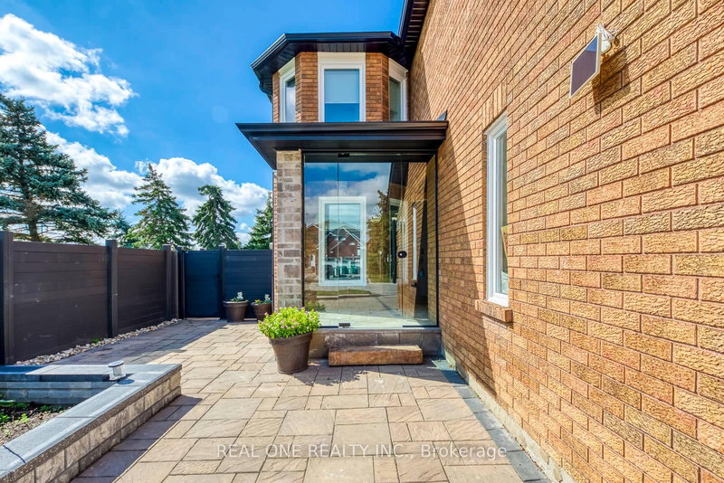 6150 Duford Dr, Mississauga, L5V 1A6 | Image 2