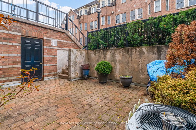 137 - 760 Lawrence Ave W, Toronto, M6A 3E7 | Image 2