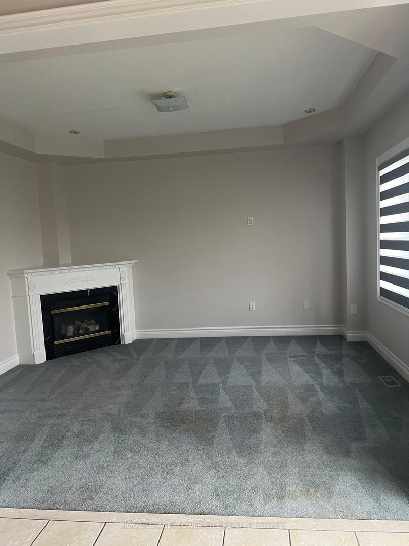 Main and 2nd Floor - 104 Bonistel Cres, Brampton, L7A 3Z9 | Image 2