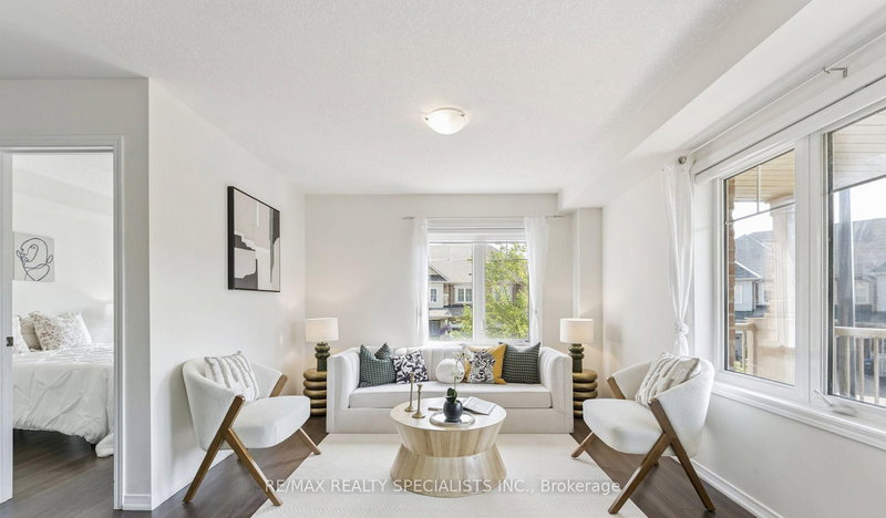 49 Golden Springs Dr, Brampton, L7A 0C7 | Image 3