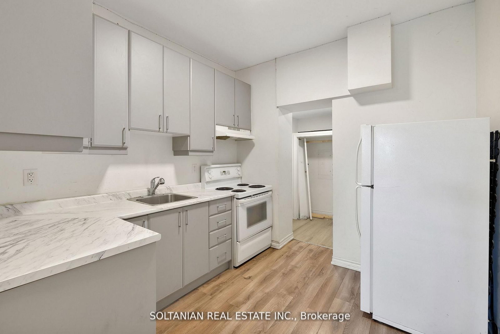 1742 St Clair Avenue W - Photo 7