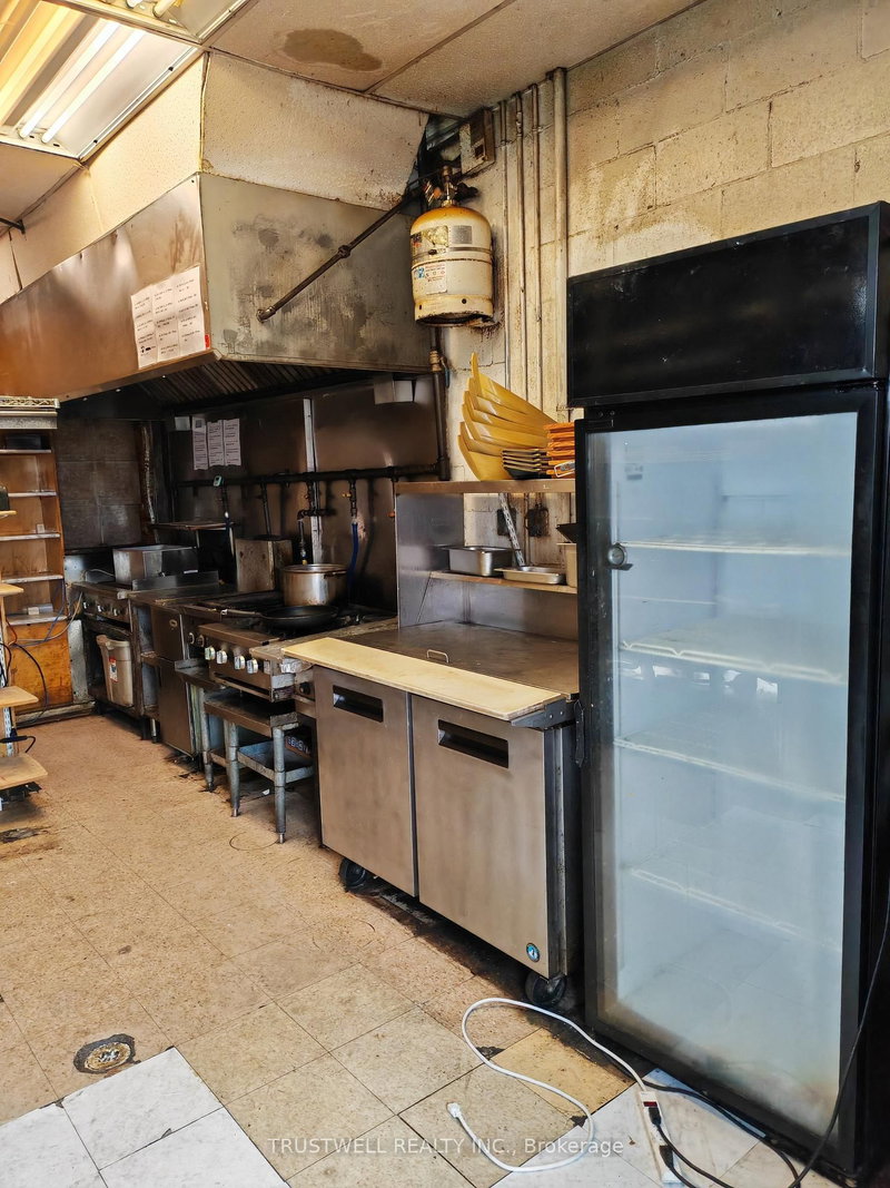 1A - 1550 South Gateway Rd, Mississauga, L4W 5G6 | Image 2