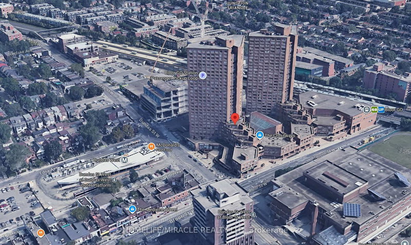 G11 - 2340 Dundas St W, Toronto, M6P 4A9 | Image 2