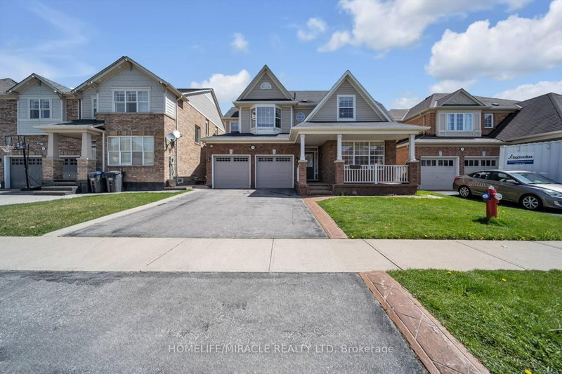 13 Bonavista Dr, Brampton, L6X 0N2 | Image 2