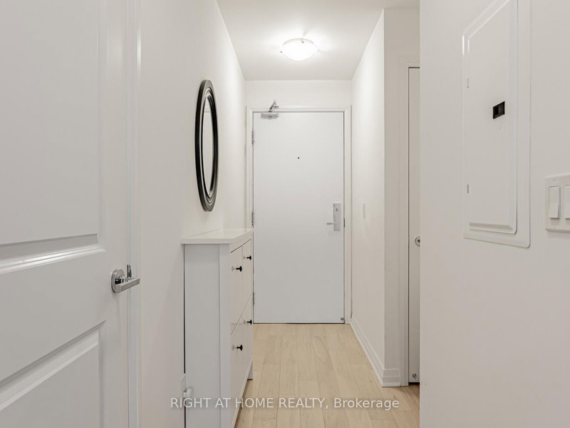 3507 - 59 ANNIE CRAIG Dr, Toronto, M8V 0C4 | Image 2