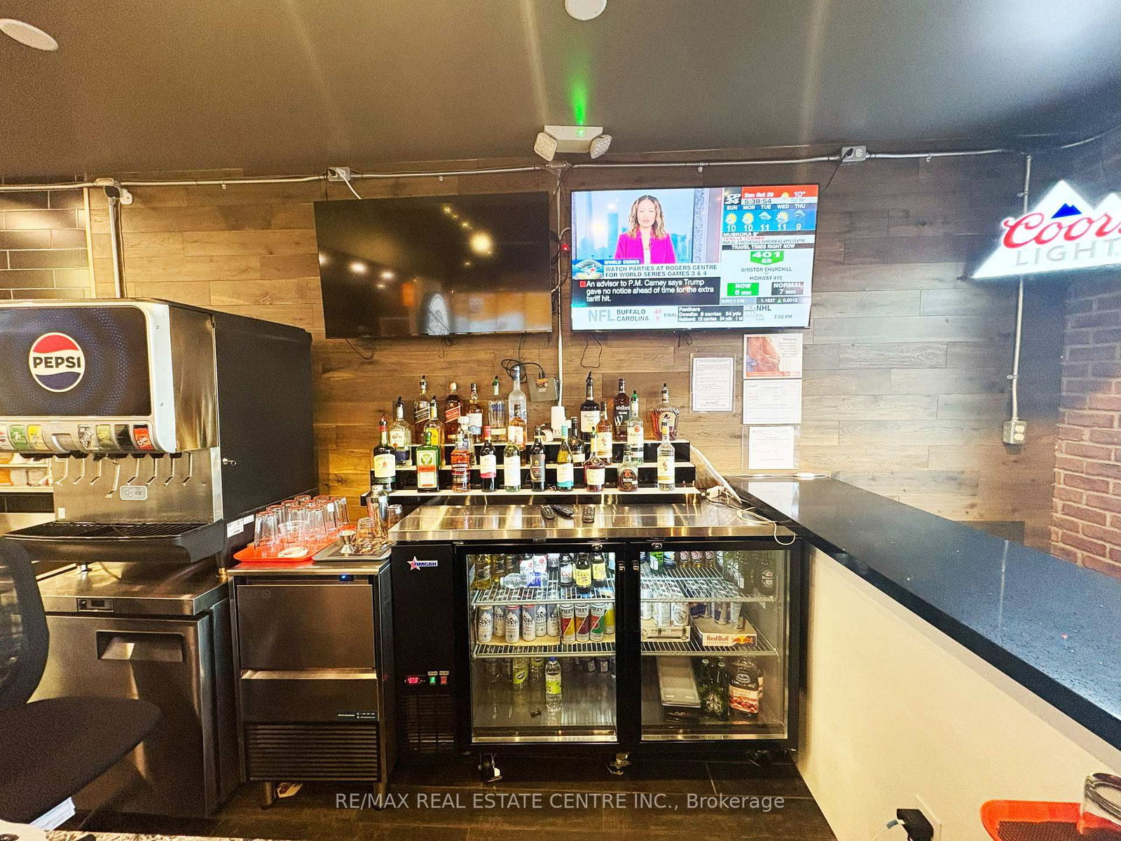 676 APPLEBY Line, Unit E110 - Photo 11