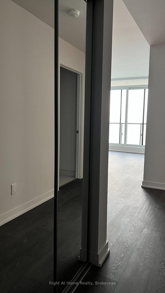 3308 - 1928 Lakeshore Boulevard W