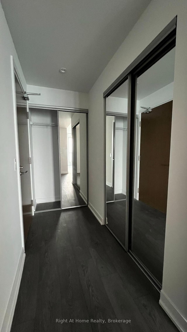 3308 - 1928 Lakeshore Boulevard W