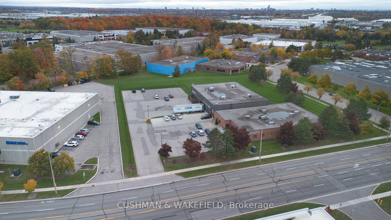 2433 Meadowvale Blvd, Mississauga, L5N 5S2 | Image 2