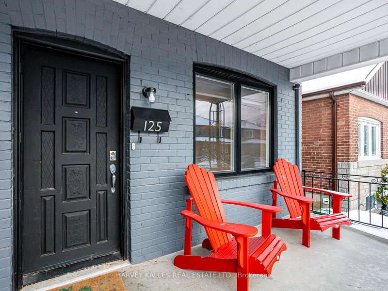 125 Kane Ave, Toronto, M6M 3N1 | Image 3