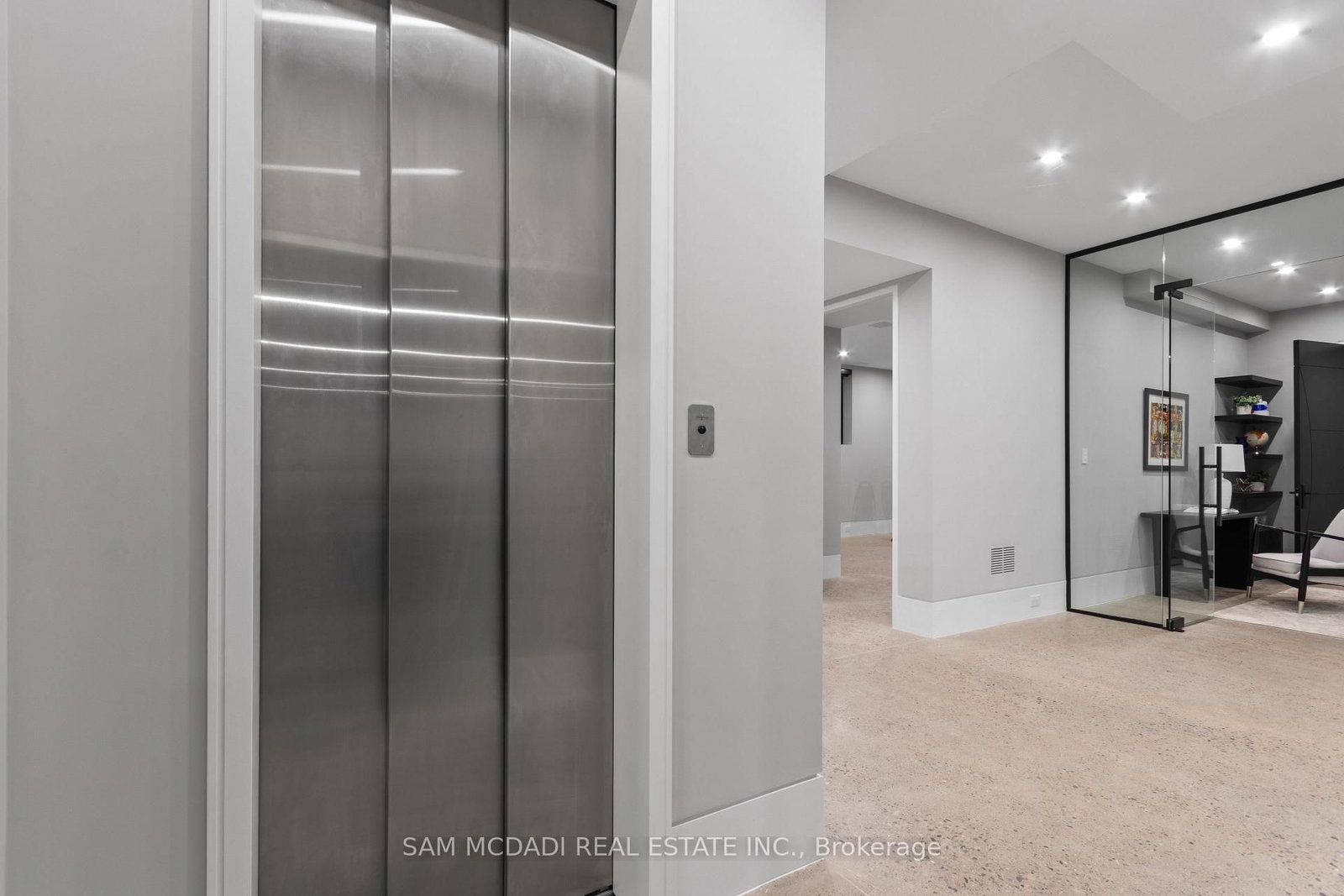 Detached House for sale at 112 Elton Park Road, Oakville, Ontario, L6J 4C1 - Morrison - MLS: W12539428