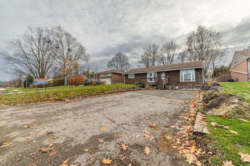 70 Bythia St, Orangeville, L9W 2S5 | Image 2