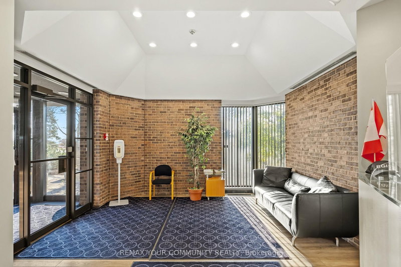 785 Arrow Rd, Toronto, M9M 2L4 | Image 3