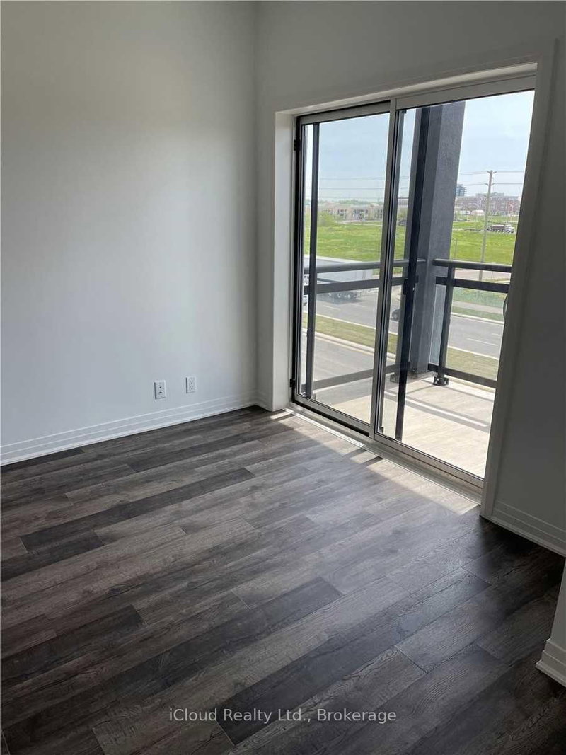 320 - 102 Grovewood Common Dr, Oakville, L6H 0X2 | Image 2