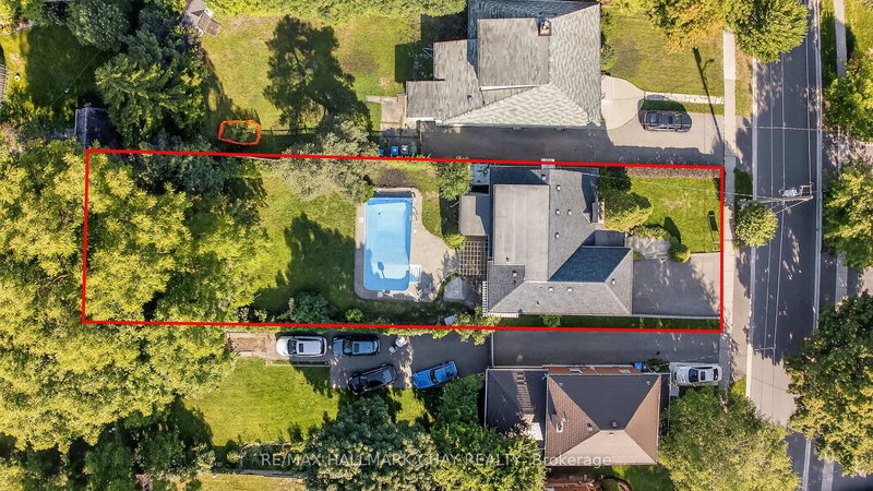 33 Mill St S, Brampton, L6Y 1S7 | Image 2