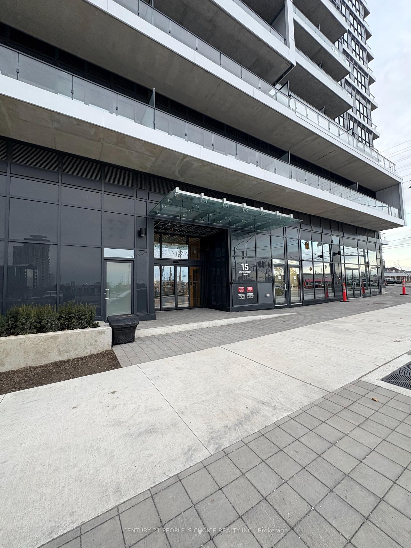 15 Watergarden Drive, Unit 3002 - Photo 3