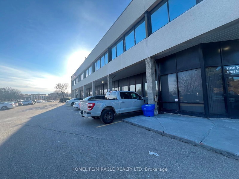 24 - 7956 Torbram Rd, Brampton, L6T 5A2 | Image 3