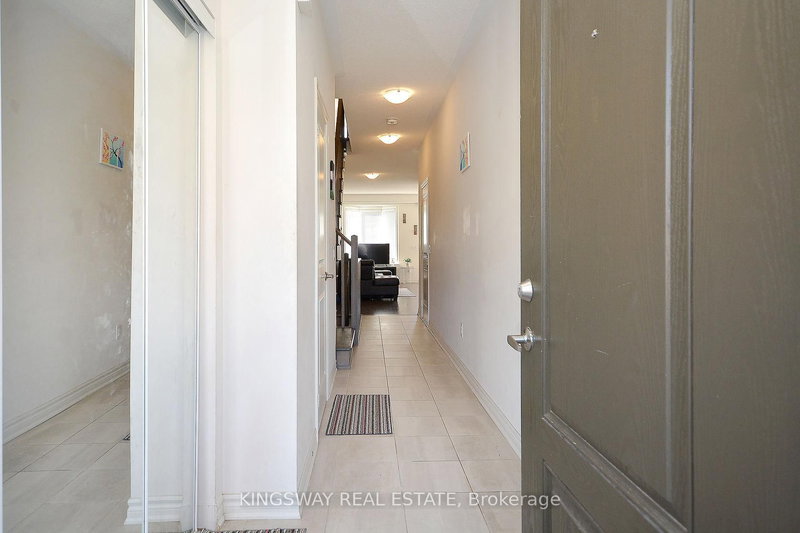 70 - 50 Edinburgh Dr, Brampton, L6Y 1N9 | Image 3