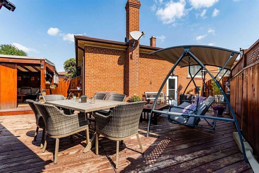 Semi-Detached House for sale at 94 Archibald Street, Brampton, Ontario, L6X 1L9 - Brampton West - MLS: W12550184