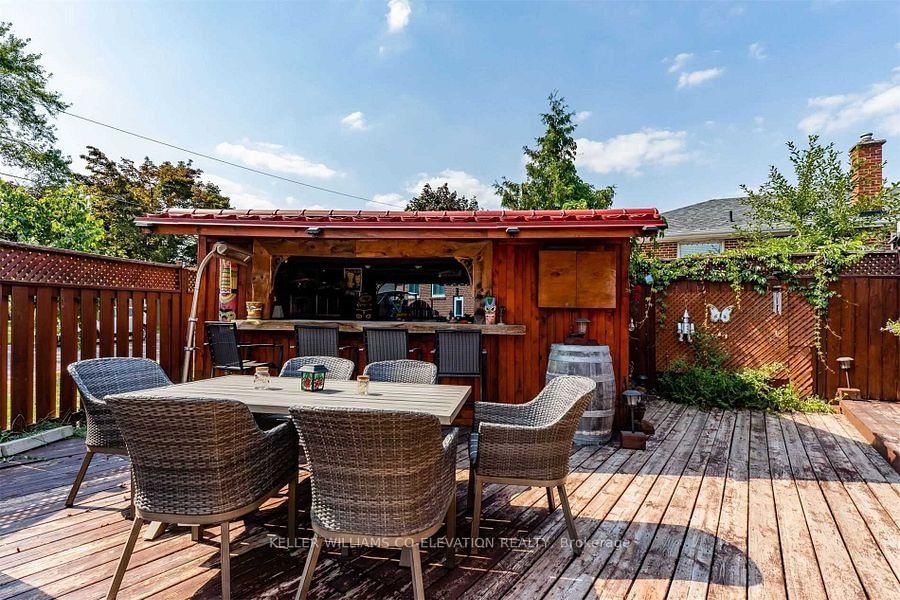 Semi-Detached House for sale at 94 Archibald Street, Brampton, Ontario, L6X 1L9 - Brampton West - MLS: W12550184