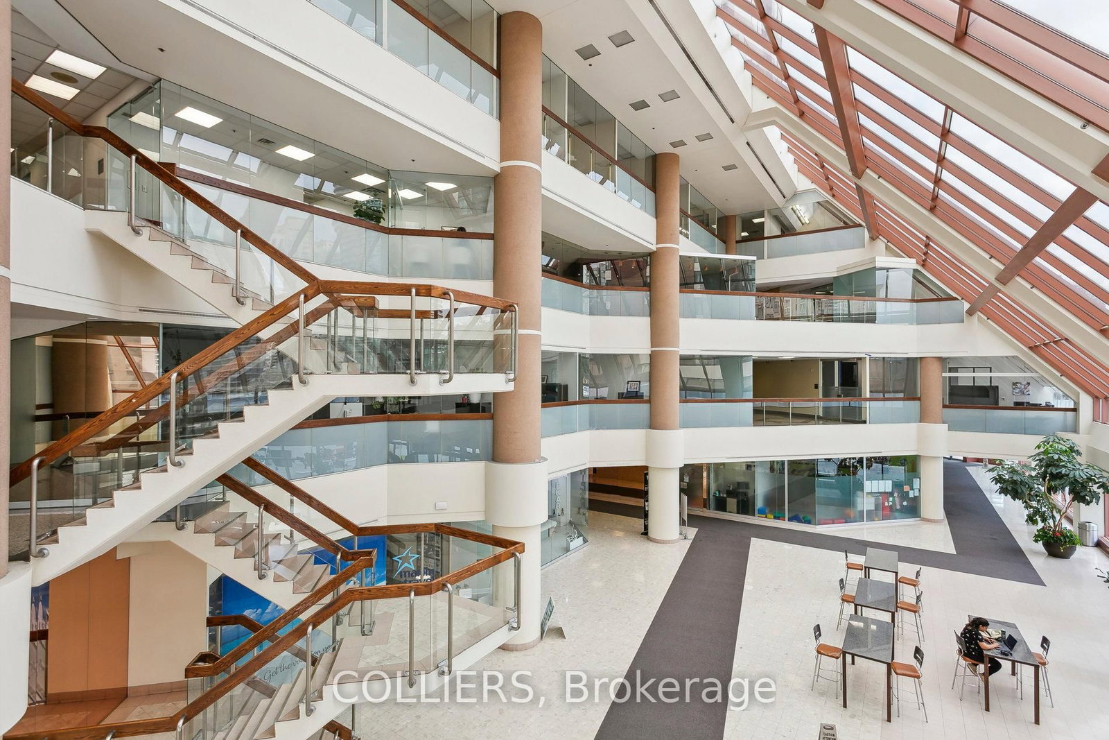 90 Burnhamthorpe Road W, Unit 1201 - Photo 2