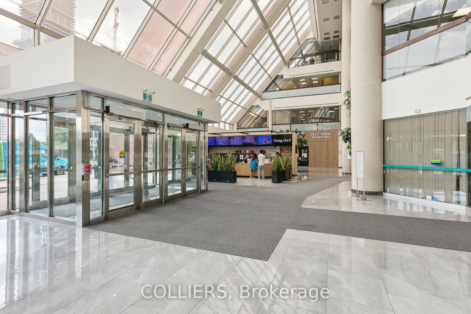 90 Burnhamthorpe Road W, Unit 1102 - Photo 4