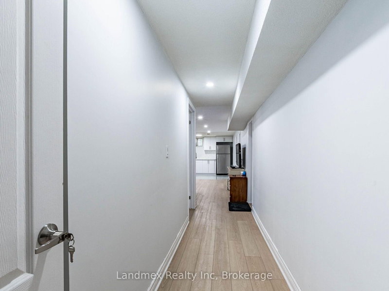 Lower - 7738 Kittridge Dr, Mississauga, L4T 3J6 | Image 2