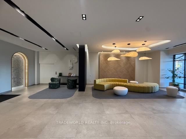 1308 - 225 Malta Avenue