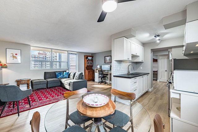 618 - 700 DYNES Road