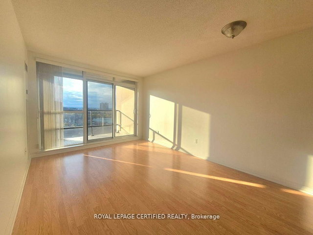 1506 - 220 Forum Drive