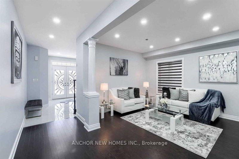 48 Yarmouth St, Brampton, L7A 4X4 | Image 3