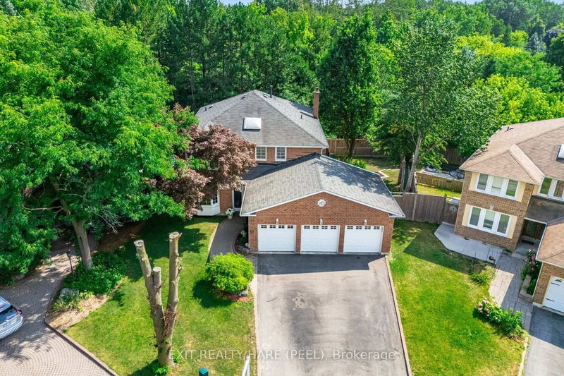 60 Esker Dr, Brampton, L6Z 3C9 | Image 2
