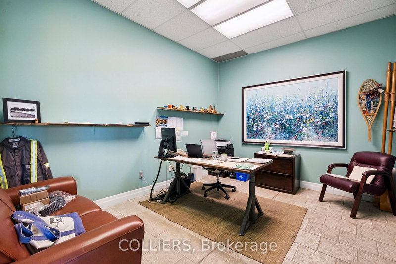 1054 South Service Rd, Oakville, L6J 2X7 | Image 3