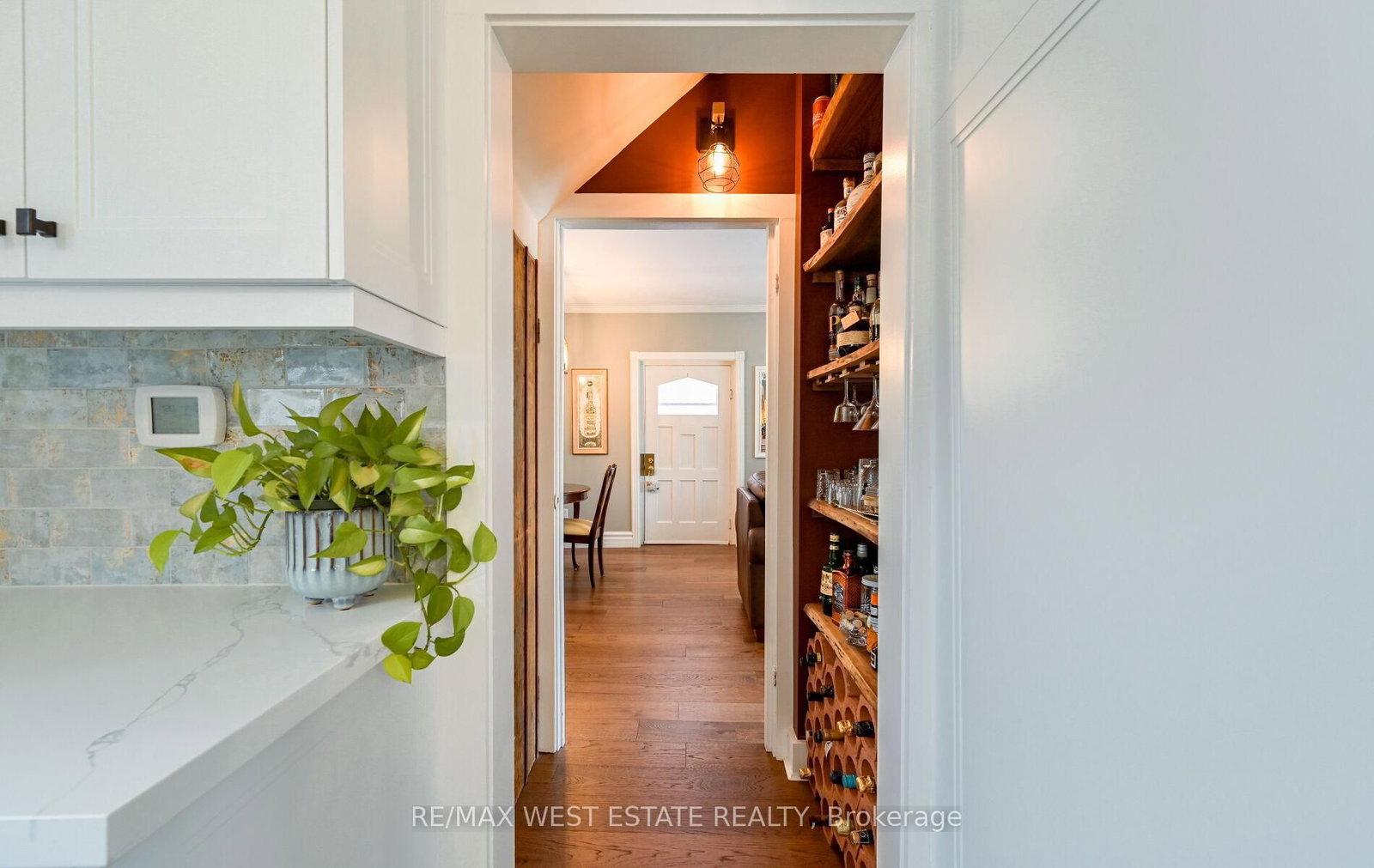 Detached House for sale at 122 King Street, Caledon, Ontario, L7E 3G2 - Bolton East - MLS: W12559970