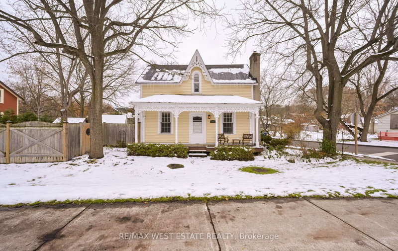 122 King St E, Caledon, L7E 3G2 | Image 2